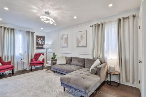 Photo 17 at 20 MASTERS Drive, East Bayfield, Barrie