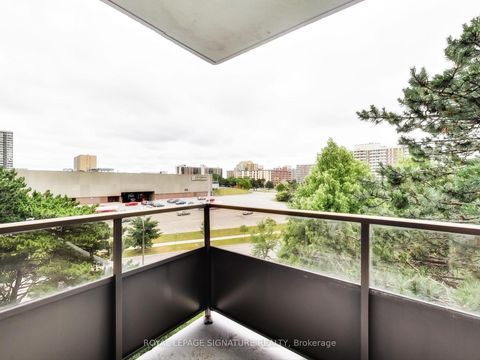 Photo 15 at 506 - 3151 Bridletowne Circle, L'Amoreaux, Toronto