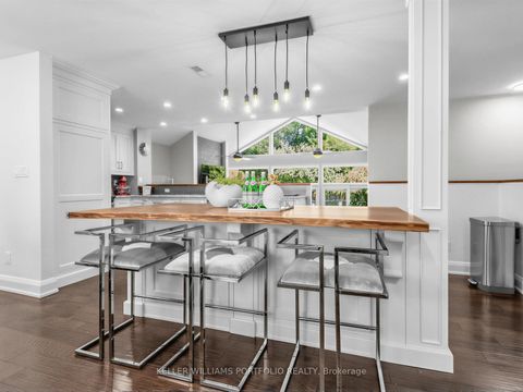 Photo 6 at 81 Lynnhaven Road N, Lawrence, Toronto