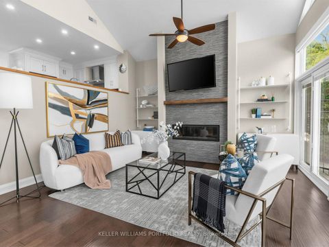 Photo 10 at 81 Lynnhaven Road N, Lawrence, Toronto