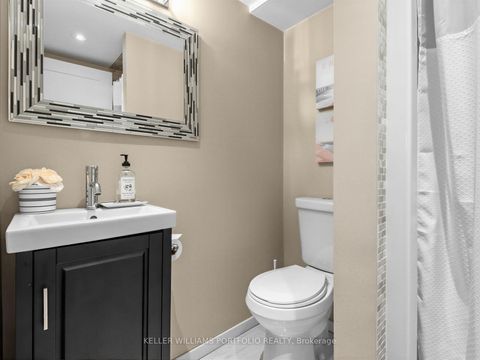 Photo 20 at 81 Lynnhaven Road N, Lawrence, Toronto