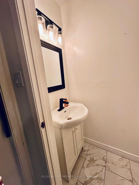 Photo 32 at 52 Endsleigh Crescent, Pleasant View, Toronto