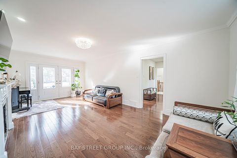 Photo 9 at 277 Lawrence Avenue E, York Mills, Toronto