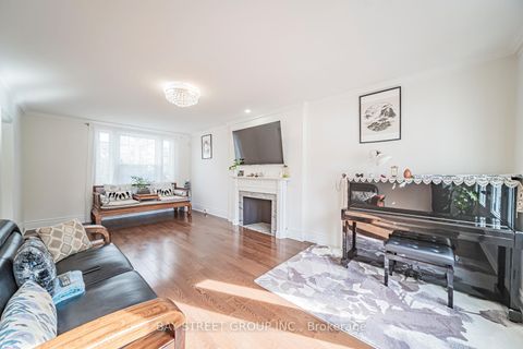 Photo 10 at 277 Lawrence Avenue E, York Mills, Toronto
