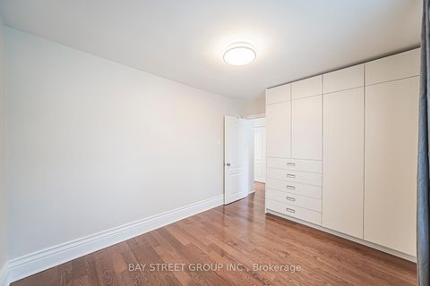 Photo 21 at 277 Lawrence Avenue E, York Mills, Toronto