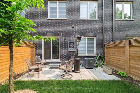 Photo 47 at 12 Deep River Lane S, Westbrook, Richmond Hill