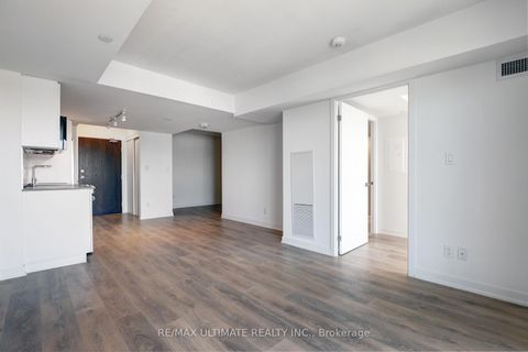 Photo 2 at 513 - 1401 O'Connor Drive, Parkview, Toronto