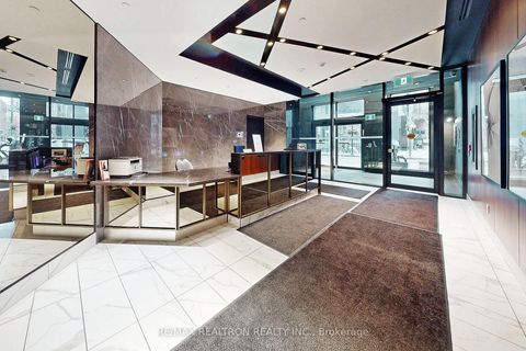 Photo 5 at 4105 - 327 King Street W, Waterfront Communities C1, Toronto