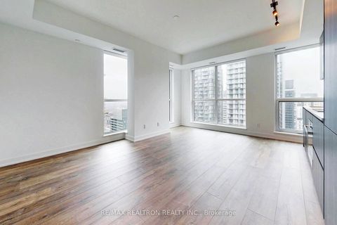 Photo 9 at 4105 - 327 King Street W, Waterfront Communities C1, Toronto