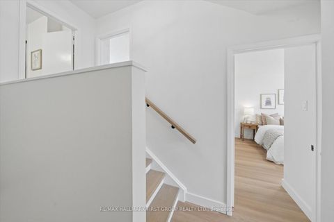 Photo 16 at 128 - 30 Venetian Crescent, Jane Heights, Toronto