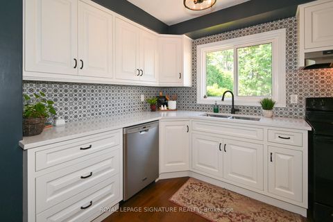 Photo 2 at 830 Greenbriar Drive, Eastdale, Oshawa