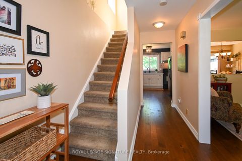 Photo 10 at 830 Greenbriar Drive, Eastdale, Oshawa