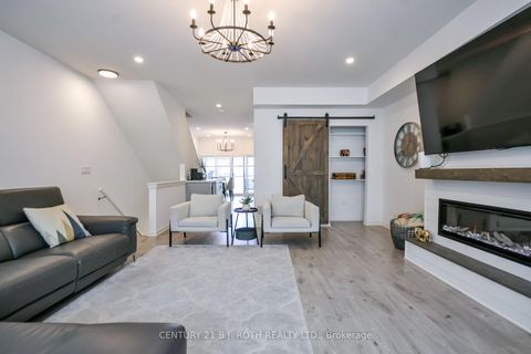 Photo 11 at 64 - 369 Essa Road, Holly, Barrie