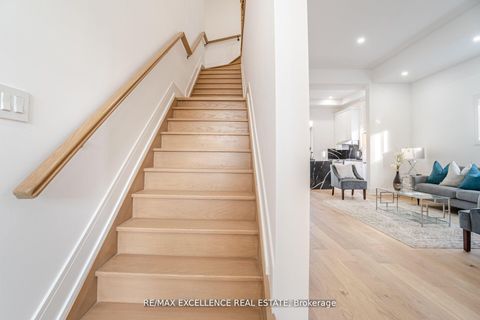 Photo 16 at 55 Renfield Street, Amesbury, Toronto