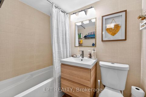 Photo 18 at 703 - 50 Lotherton Pathway, Glen Park, Toronto