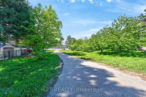 Photo 21 at 703 - 50 Lotherton Pathway, Glen Park, Toronto