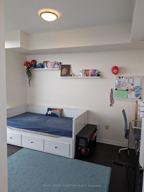 Photo 8 at 2112 - 66 Forest Manor Road, Henry Farm, Toronto