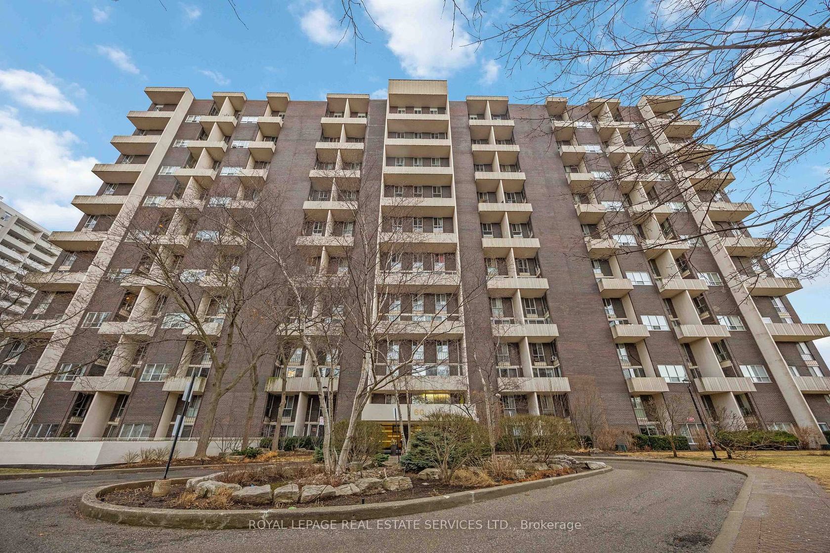 808 - 60 Southport Street, Swansea, Toronto 