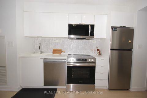 Photo 13 at 727 - 10 Capreol Court, Waterfront Communities C1, Toronto