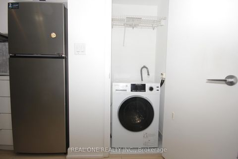 Photo 21 at 727 - 10 Capreol Court, Waterfront Communities C1, Toronto