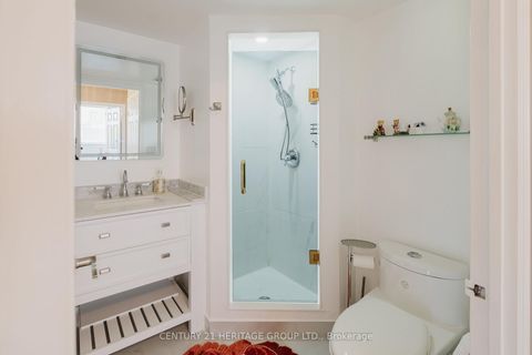 Photo 16 at 209 - 270 Davis Drive, Central Newmarket, Newmarket