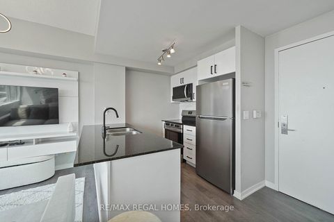 Photo 5 at 909 - 55 East Liberty Street, Niagara, Toronto