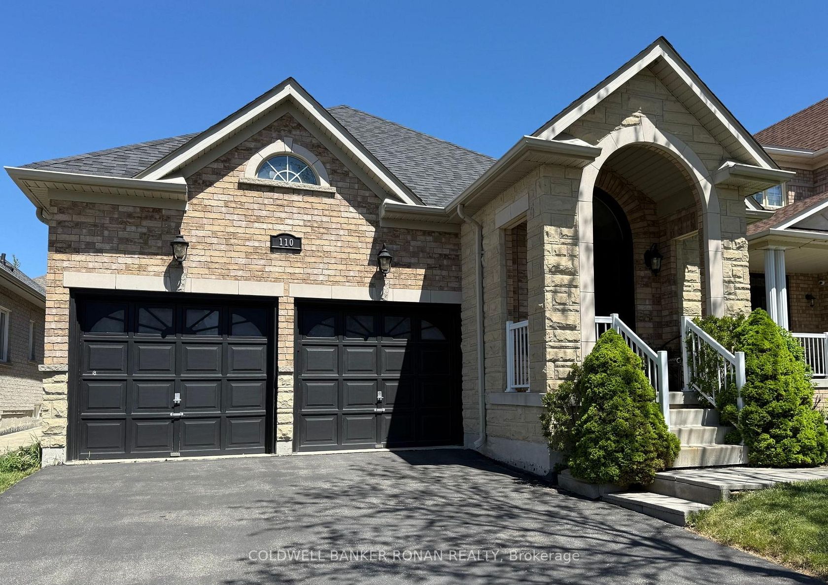 110 Petticoat Road, Patterson, Vaughan photo number 2