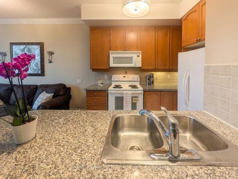 Photo 15 at 1510 - 10 Northtown Way W, Willowdale East, Toronto