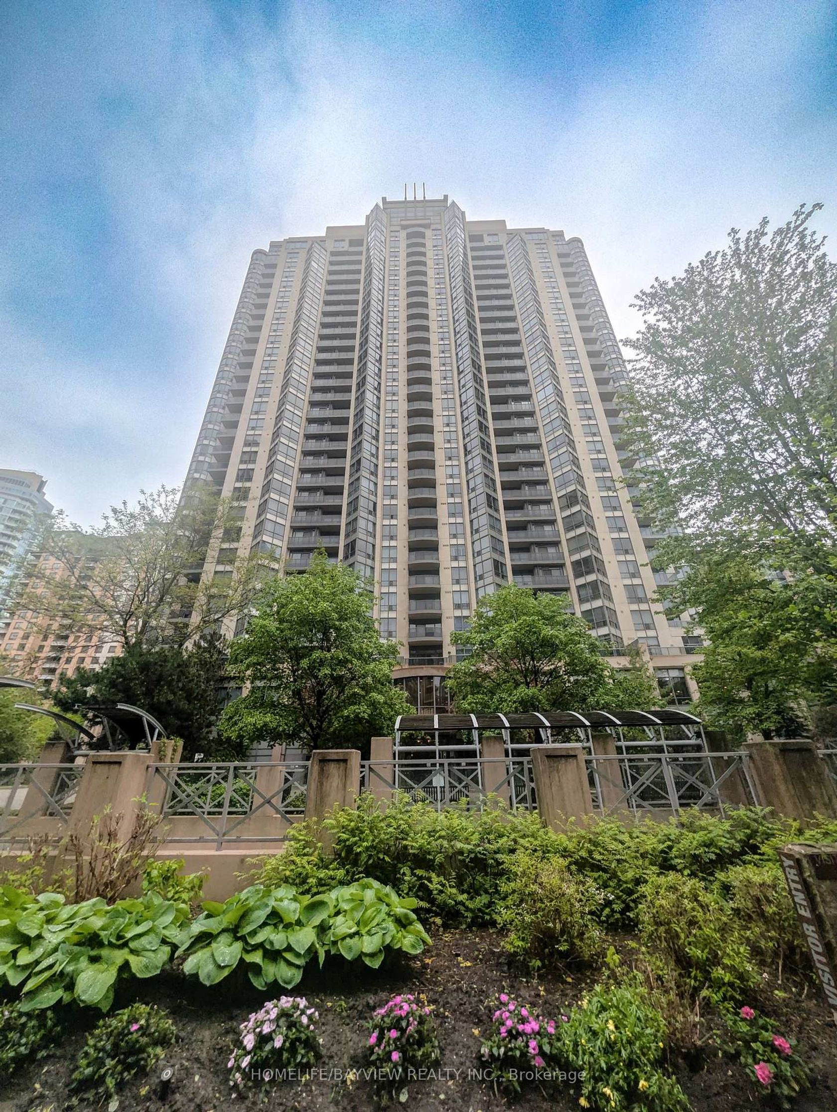 1510 - 10 Northtown Way W, Willowdale East, Toronto 