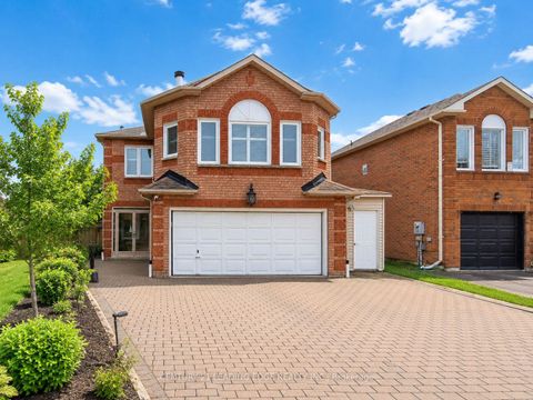 Photo 1 at 77 Sunbird Boulevard, Keswick North, Georgina