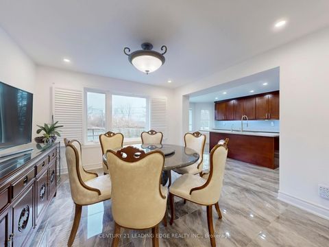 Photo 6 at 77 Sunbird Boulevard, Keswick North, Georgina