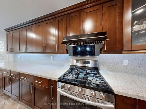 Photo 14 at 77 Sunbird Boulevard, Keswick North, Georgina
