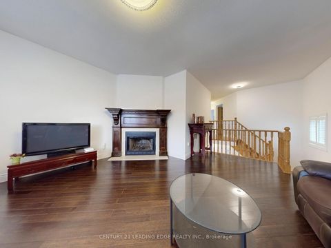 Photo 18 at 77 Sunbird Boulevard, Keswick North, Georgina