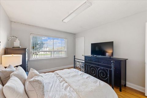 Photo 18 at 2690 Islington Avenue, Beaumonde Heights, Toronto