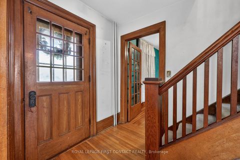 Photo 3 at 202 Bradford Street, Allandale Centre, Barrie