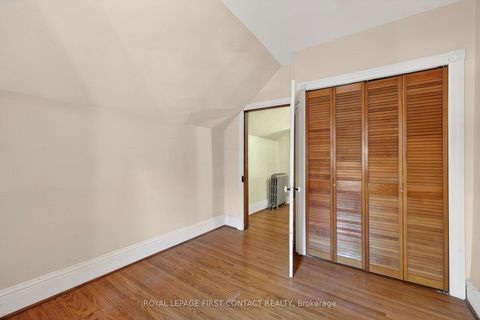 Photo 15 at 202 Bradford Street, Allandale Centre, Barrie