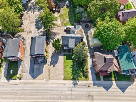 Photo 31 at 202 Bradford Street, Allandale Centre, Barrie