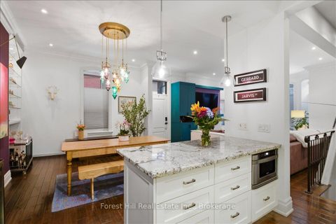 Photo 5 at 2 - 103 Pembroke Street, Moss Park, Toronto