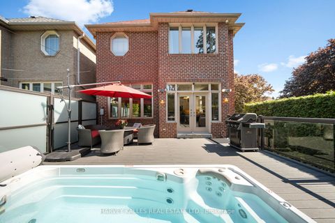 Photo 39 at 466 Glengarry Avenue, Nortown, Toronto