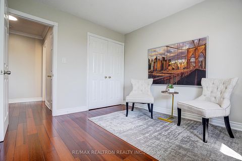 Photo 29 at 221 Humberland Drive, Oak Ridges, Richmond Hill