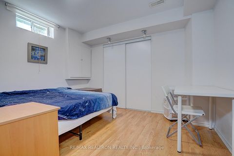 Photo 41 at 221 Humberland Drive, Oak Ridges, Richmond Hill