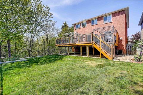 Photo 44 at 221 Humberland Drive, Oak Ridges, Richmond Hill