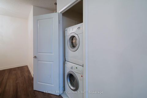 Photo 29 at 219 - 6 Eva Road, Etobicoke West Mall, Toronto