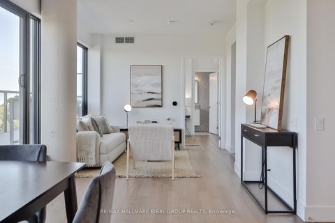 Photo 3 at 702 - 1414 Bayview Avenue, Mount Pleasant East, Toronto