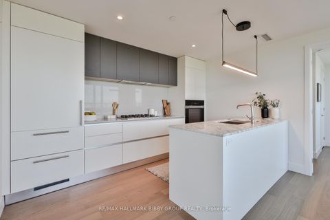 Photo 11 at 702 - 1414 Bayview Avenue, Mount Pleasant East, Toronto