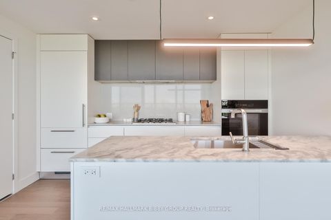 Photo 12 at 702 - 1414 Bayview Avenue, Mount Pleasant East, Toronto