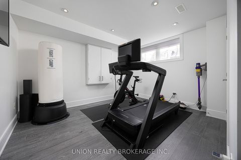 Photo 28 at 105 Kenilworth Avenue, The Beaches, Toronto