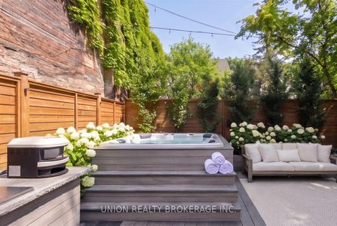 Photo 37 at 105 Kenilworth Avenue, The Beaches, Toronto