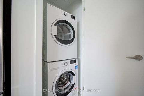 Photo 28 at 2902 - 32 Forest Manor Road, Henry Farm, Toronto