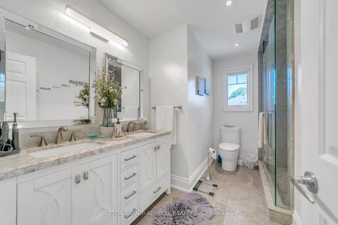 Photo 27 at 48 Maple Way, Sharon, East Gwillimbury